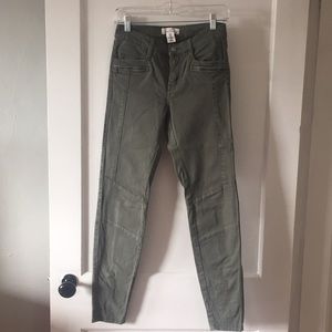 Green skinny H&M utility pants